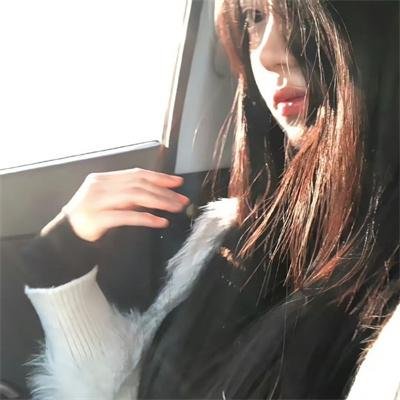 下放前资本家大小姐卷家产跑路了